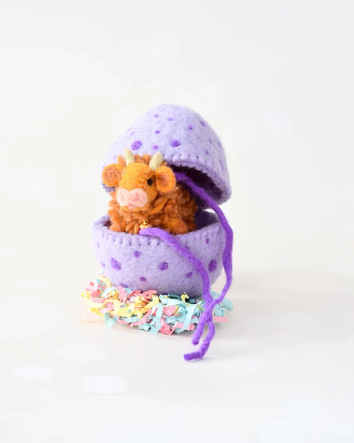 Felt Surprise Egg - Purple with Highland Cow Toy Inside
