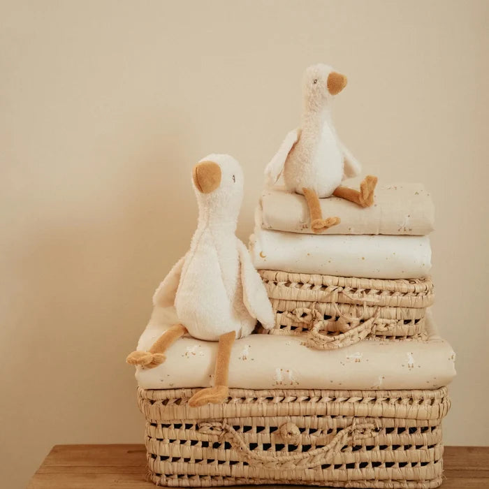 Little Dutch Baby Cuddle Goose 17cm