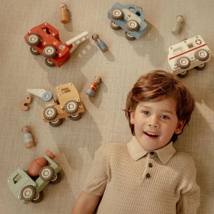 Little Dutch Wooden Crane Truck