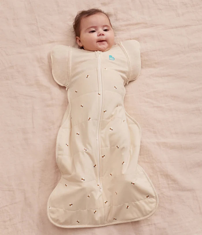 Love to Dream Swaddle Up™ Quilted Transition Bag 2.5 TOG - Oatmeal Bees
