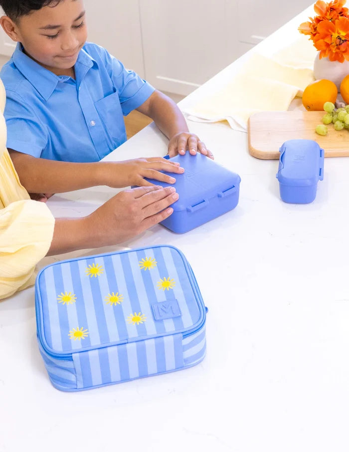 Montiico Medium Insulated Lunch Bag - Embroidered Hello Sunshine