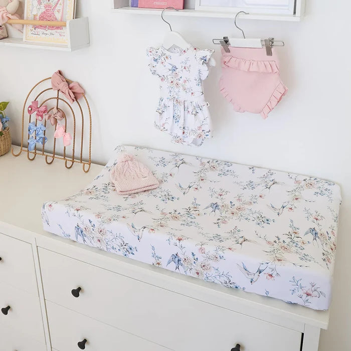 Snuggle Hunny Bassinet Sheet & Change Pad Cover - Sweet Swallows